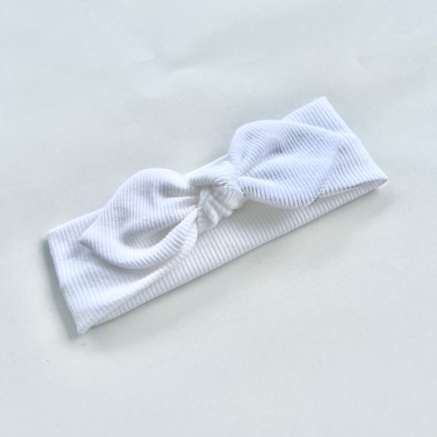 Plain colour classic bunny knot headband